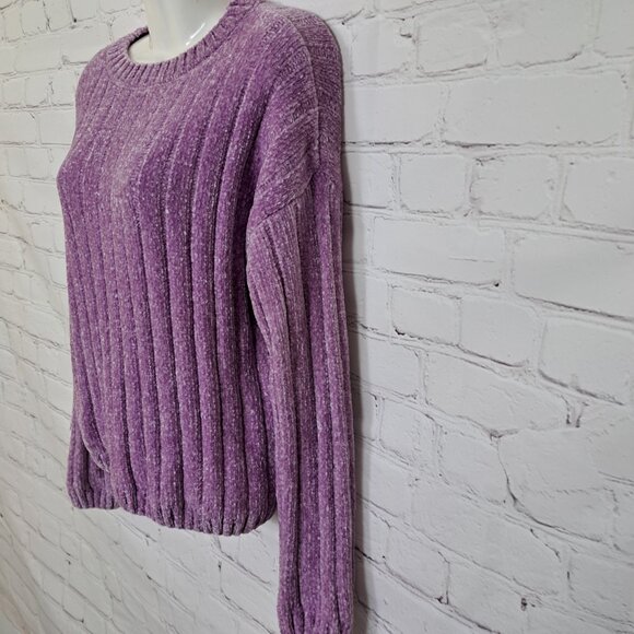 No Boundaries Fuzzy Ribbed Sweater Size Small - Picture 2 of 9